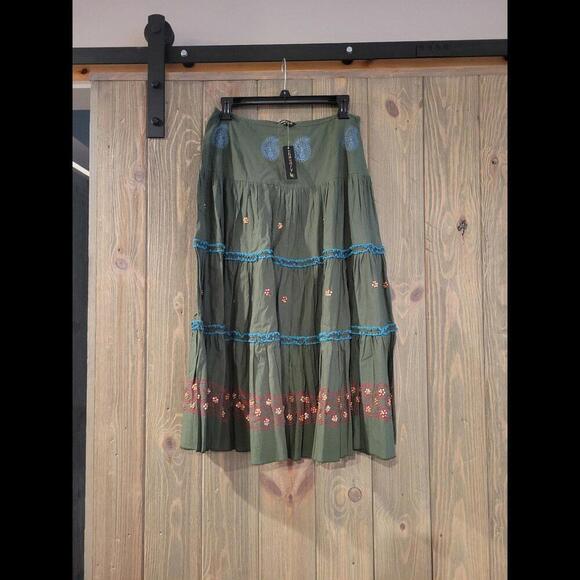 RAGA embroidered maxi skirt - Picture 1 of 2